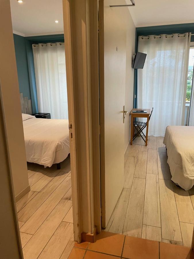 Au Tapis De Sable Hotel Saint-Cyr-sur-Mer Exterior foto