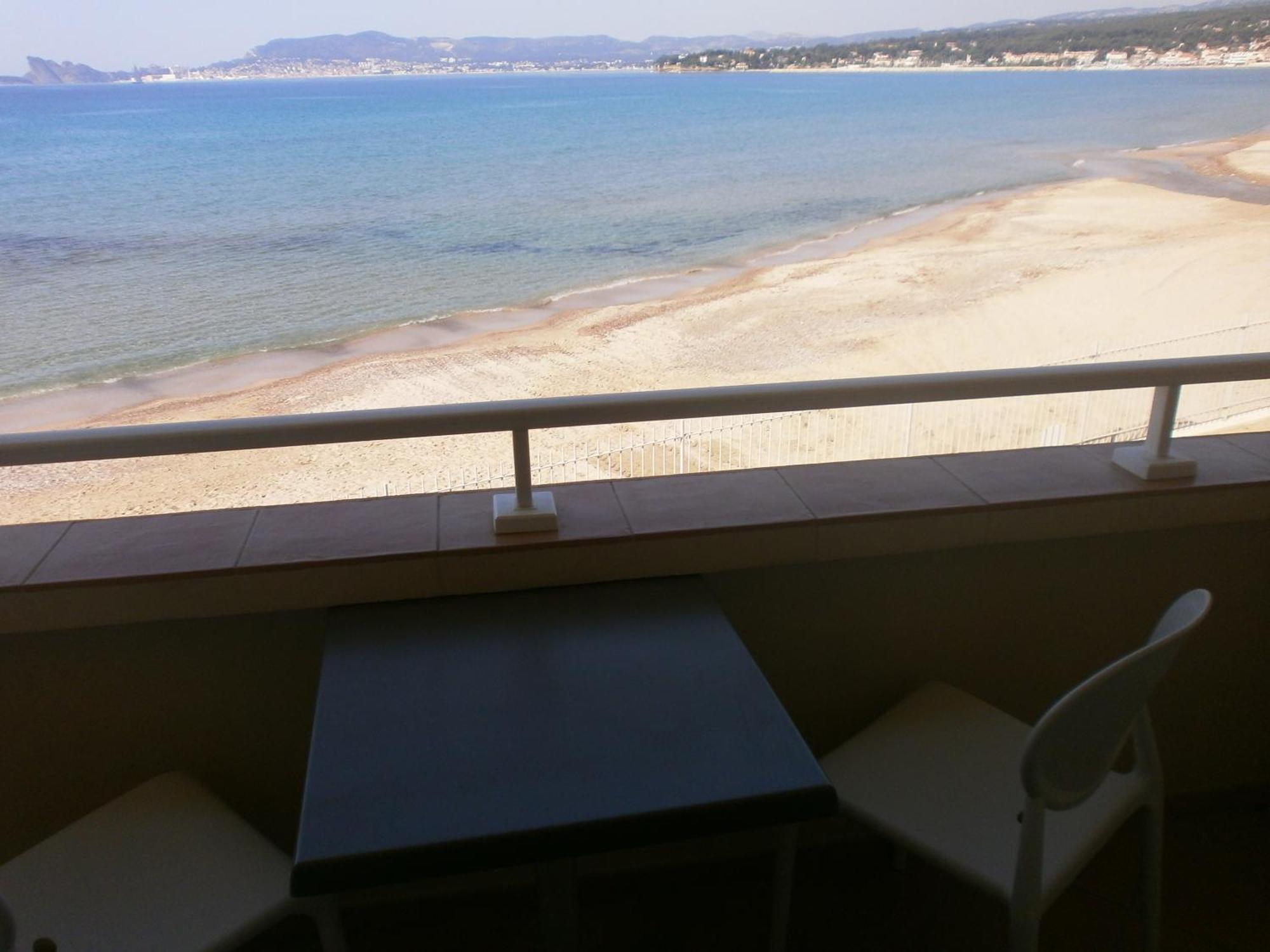 Au Tapis De Sable Hotel Saint-Cyr-sur-Mer Cameră foto