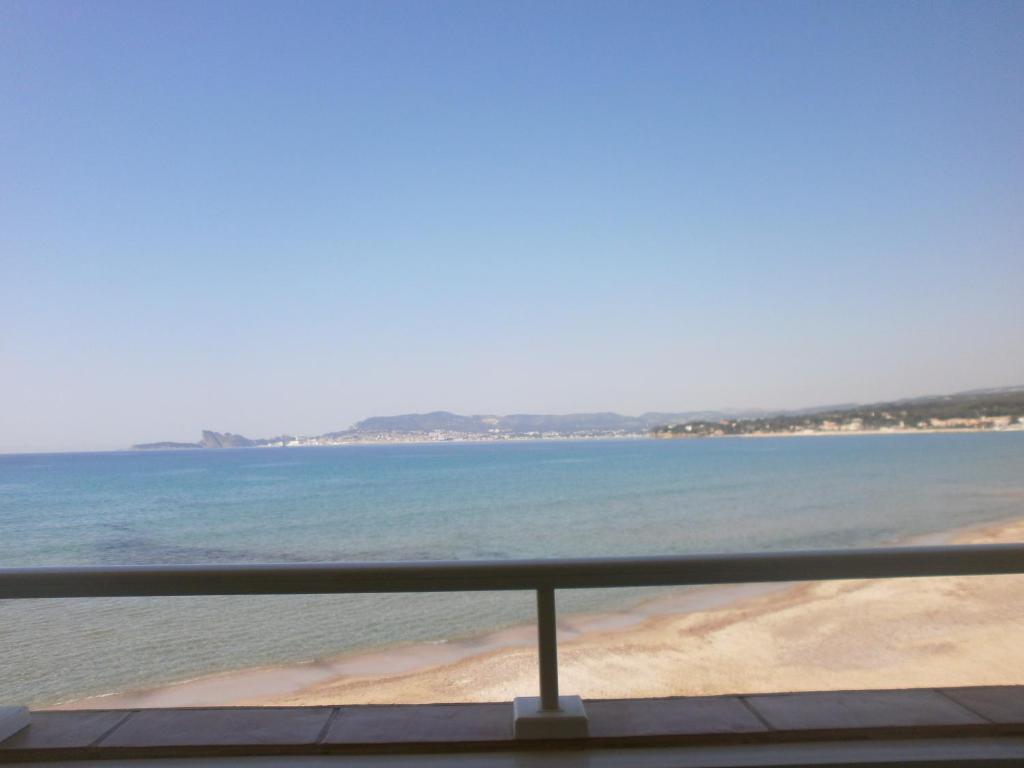 Au Tapis De Sable Hotel Saint-Cyr-sur-Mer Cameră foto